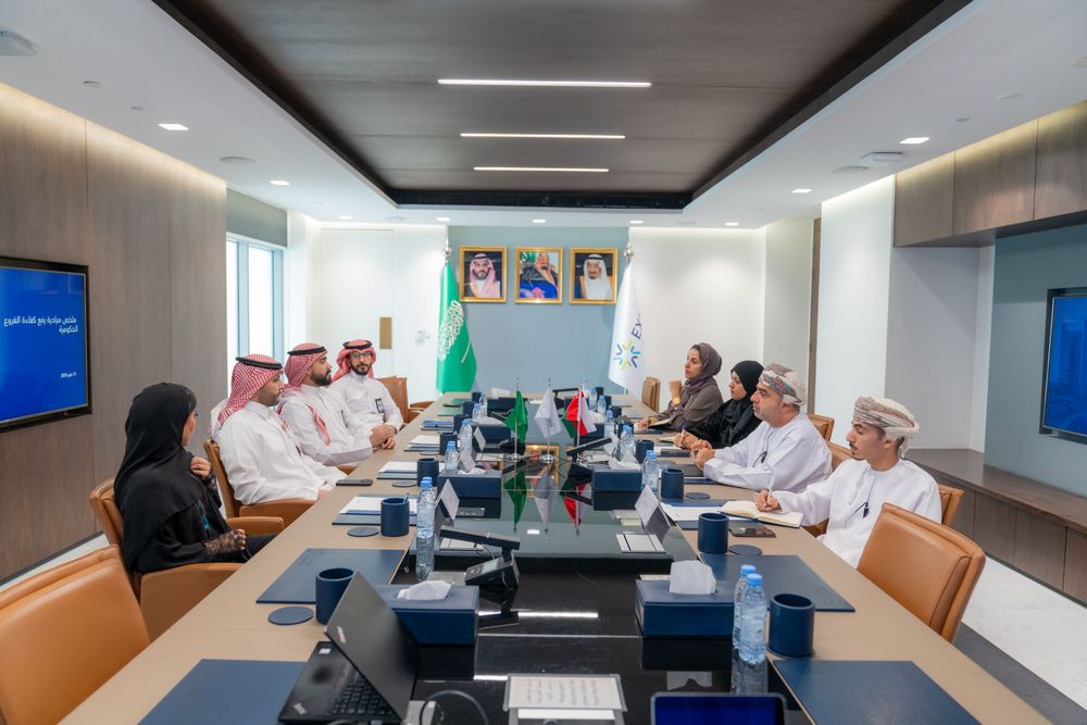 "المالية" العمانية تطّلع على تجربة "هيئة كفاءة الإنفاق والمشروعات الحكومية" 